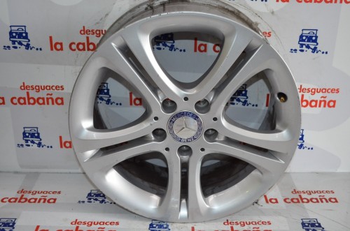 Llanta Aluminio Clase B C246 17" A2464010100