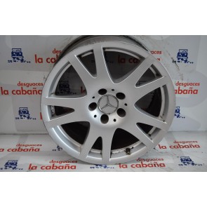 Llanta Aluminio Clase E C210 17" A2104010703